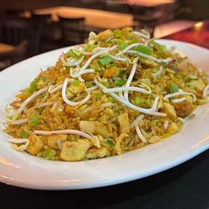 Arroz frito de pollo - Image 1