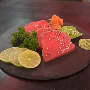Sashimi de atún - Image 1